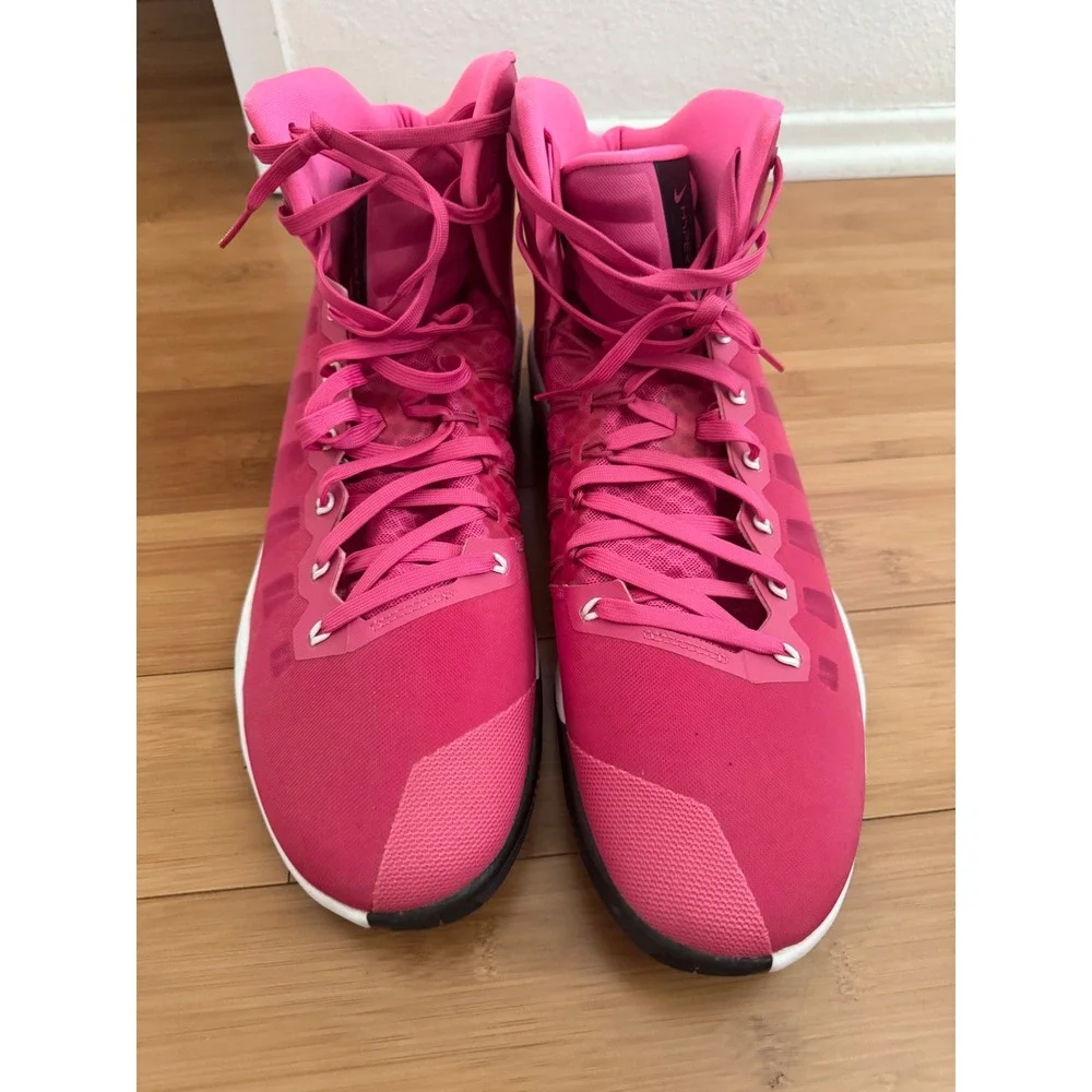 NIKE Men HyperDunk 2016 Breast Cancer Awareness Pink Basketball Shoes (Size 16)